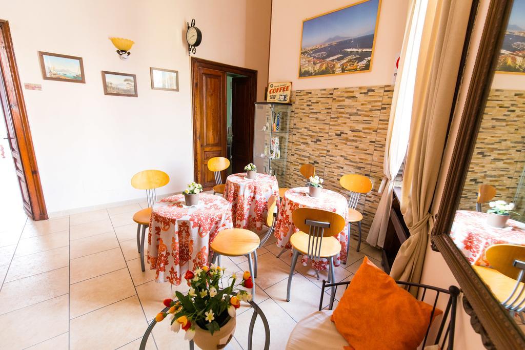 B&B Room 116 Napoli Eksteriør billede